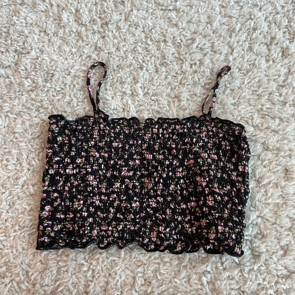 Tank - Picture 4 of 4